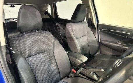 Honda Fit III, 2018 год, 930 000 рублей, 19 фотография