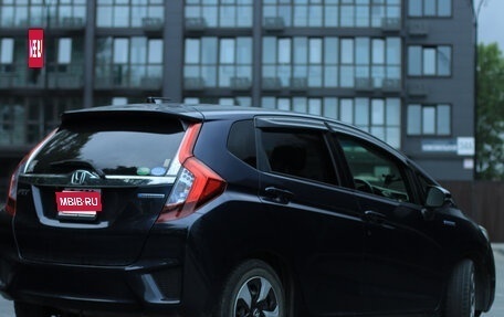 Honda Fit III, 2016 год, 890 000 рублей, 2 фотография