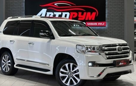 Toyota Land Cruiser 200, 2016 год, 6 400 000 рублей, 1 фотография