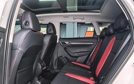 Skoda Karoq I, 2022 год, 2 166 000 рублей, 8 фотография