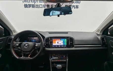 Skoda Karoq I, 2022 год, 2 212 000 рублей, 9 фотография