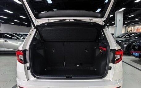 Skoda Karoq I, 2022 год, 2 166 000 рублей, 10 фотография