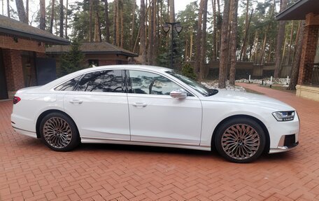 Audi S8, 2021 год, 15 990 000 рублей, 2 фотография