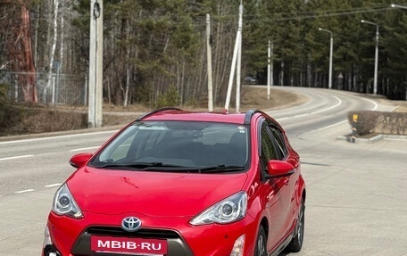 Toyota Aqua I, 2015 год, 1 300 000 рублей, 2 фотография