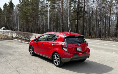 Toyota Aqua I, 2015 год, 1 300 000 рублей, 10 фотография