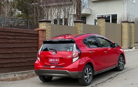 Toyota Aqua I, 2015 год, 1 300 000 рублей, 13 фотография