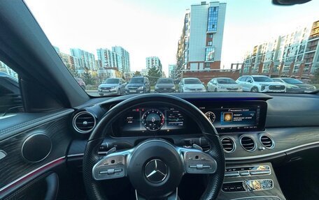 Mercedes-Benz E-Класс, 2018 год, 3 450 000 рублей, 9 фотография