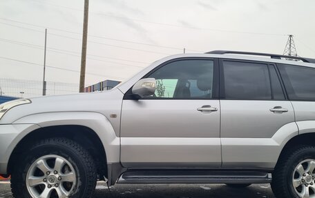 Toyota Land Cruiser Prado 120 рестайлинг, 2008 год, 2 550 000 рублей, 3 фотография