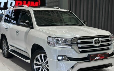 Toyota Land Cruiser 200, 2016 год, 6 400 000 рублей, 6 фотография