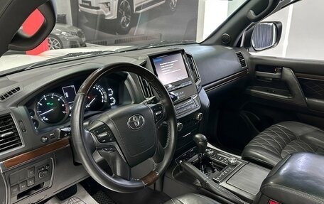 Toyota Land Cruiser 200, 2016 год, 6 400 000 рублей, 12 фотография