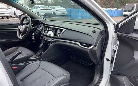 Buick Excelle III, 2022 год, 1 020 000 рублей, 8 фотография