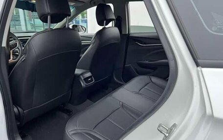 Buick Excelle III, 2022 год, 1 020 000 рублей, 12 фотография