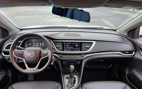 Buick Excelle III, 2022 год, 1 020 000 рублей, 10 фотография
