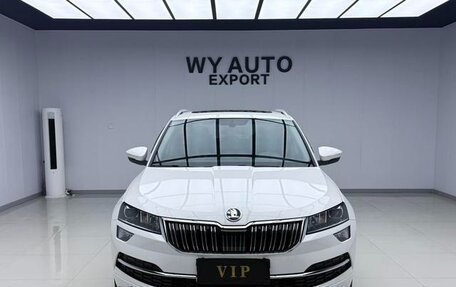 Skoda Karoq I, 2022 год, 2 154 000 рублей, 2 фотография