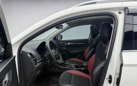 Skoda Karoq I, 2022 год, 2 154 000 рублей, 7 фотография