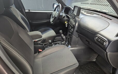 Chevrolet Niva I рестайлинг, 2019 год, 930 000 рублей, 16 фотография