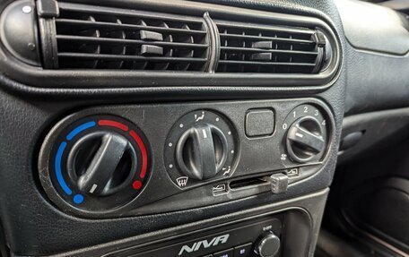Chevrolet Niva I рестайлинг, 2019 год, 930 000 рублей, 22 фотография