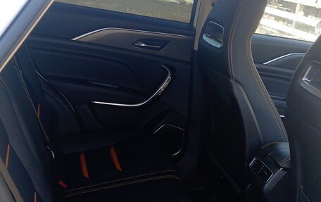 FAW Bestune T77, 2023 год, 1 430 000 рублей, 9 фотография