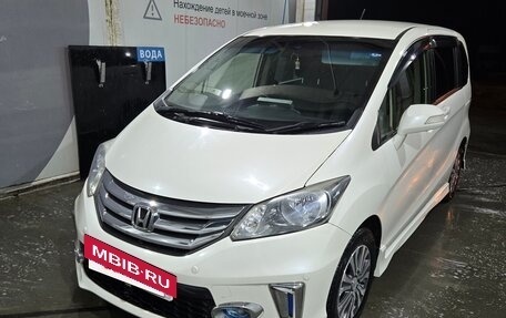 Honda Freed I, 2012 год, 1 160 000 рублей, 2 фотография