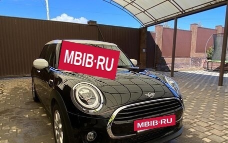MINI Hatch, 2020 год, 2 600 000 рублей, 5 фотография