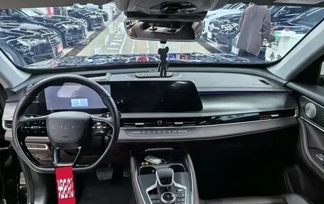 Chery Tiggo 8 Pro, 2025 год, 3 555 000 рублей, 9 фотография