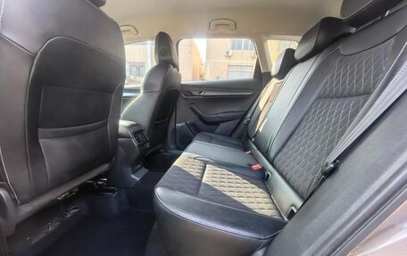 Skoda Karoq I, 2022 год, 1 811 000 рублей, 10 фотография