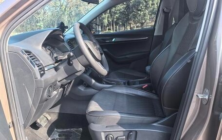 Skoda Karoq I, 2022 год, 1 811 000 рублей, 7 фотография