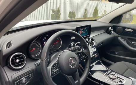 Mercedes-Benz C-Класс, 2019 год, 3 300 000 рублей, 5 фотография