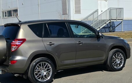 Toyota RAV4, 2011 год, 1 590 000 рублей, 4 фотография