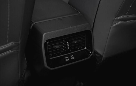 Toyota RAV4, 2026 год, 5 080 000 рублей, 21 фотография