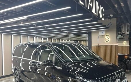 Mercedes-Benz V-Класс, 2023 год, 10 000 000 рублей, 1 фотография