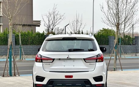 Mitsubishi ASX I рестайлинг, 2021 год, 1 800 000 рублей, 4 фотография