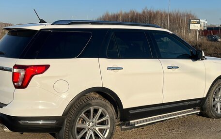 Ford Explorer VI, 2018 год, 4 200 000 рублей, 5 фотография