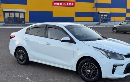 KIA Rio IV, 2017 год, 1 200 000 рублей, 10 фотография