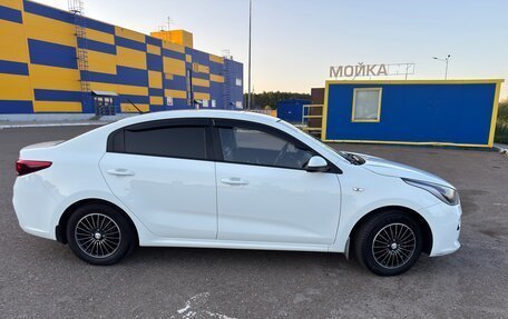 KIA Rio IV, 2017 год, 1 200 000 рублей, 11 фотография