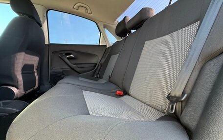 Volkswagen Polo VI (EU Market), 2014 год, 880 000 рублей, 17 фотография