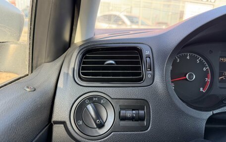 Volkswagen Polo VI (EU Market), 2014 год, 880 000 рублей, 14 фотография