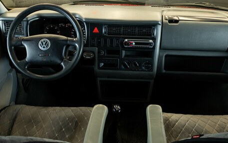 Volkswagen Multivan T4, 2001 год, 989 000 рублей, 5 фотография