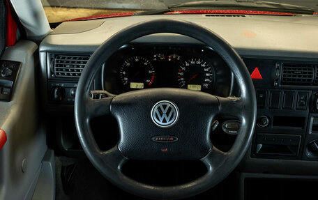 Volkswagen Multivan T4, 2001 год, 989 000 рублей, 6 фотография