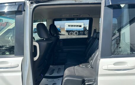 Honda Stepwgn IV, 2012 год, 1 449 000 рублей, 17 фотография