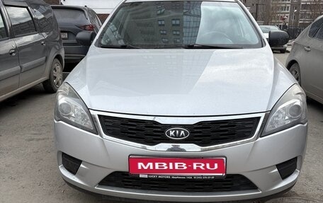 KIA cee'd I рестайлинг, 2011 год, 540 000 рублей, 1 фотография