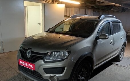 Renault Sandero II рестайлинг, 2015 год, 687 500 рублей, 1 фотография