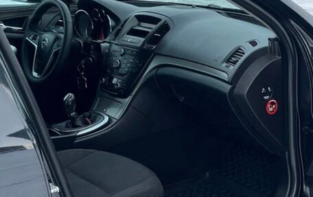 Opel Insignia II рестайлинг, 2010 год, 950 000 рублей, 2 фотография