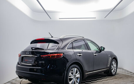 Infiniti QX70, 2013 год, 2 080 000 рублей, 5 фотография