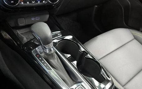 Chevrolet Trax, 2023 год, 1 568 000 рублей, 10 фотография