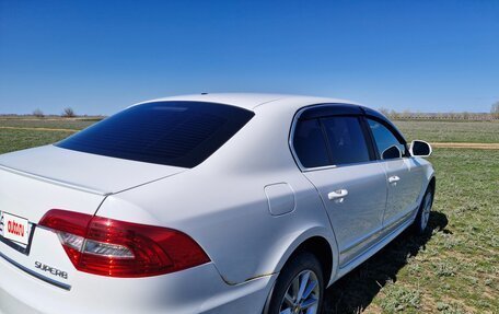 Skoda Superb III рестайлинг, 2013 год, 1 050 000 рублей, 4 фотография