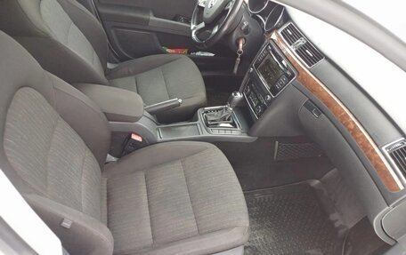 Skoda Superb III рестайлинг, 2013 год, 1 050 000 рублей, 6 фотография