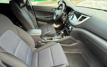 Hyundai Tucson III, 2016 год, 1 980 000 рублей, 6 фотография