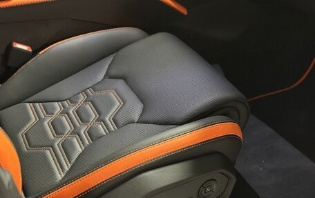 Lamborghini Urus I, 2025 год, 38 990 000 рублей, 32 фотография