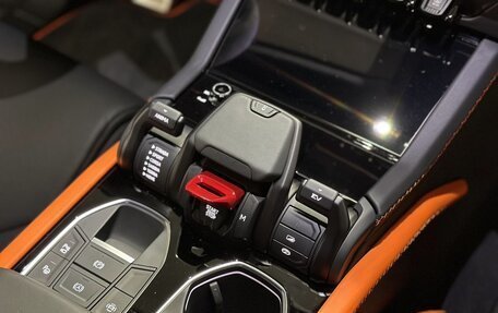 Lamborghini Urus I, 2025 год, 38 990 000 рублей, 34 фотография